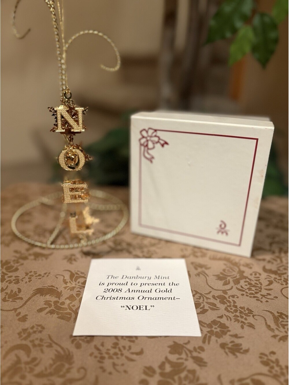 Danbury Mint 2008 NOEL Annual Christmas Ornament 23k Gold Plated 5” With Box